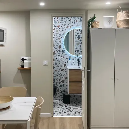 Palmiers, Coeur De Sur Le Parcours Des Arts Йер